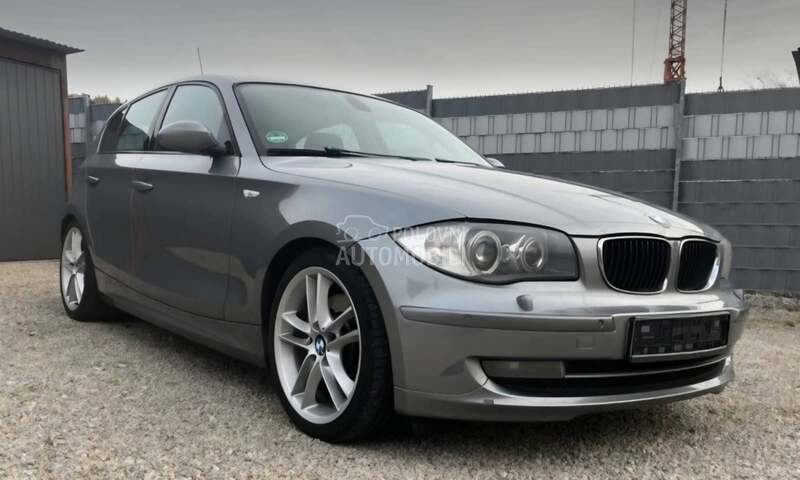 BMW 123 2009. god. -  kompletan auto u delovima