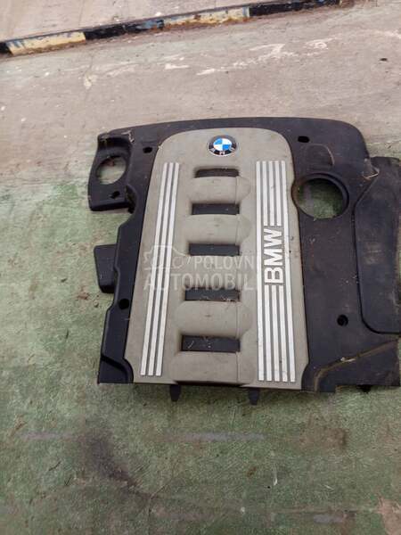 poklopac motora za BMW Ostalo