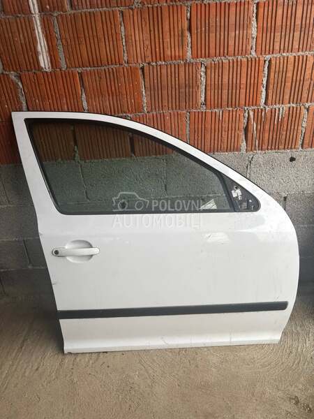 prednja desna vrata za Škoda Octavia od 2004. do 2013. god.