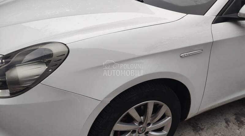 Krilo za Alfa Romeo Giulietta od 2010. do 2021. god.