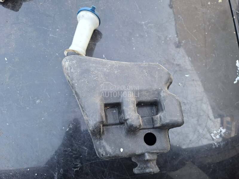 posuda za pranje stakla za Peugeot 106