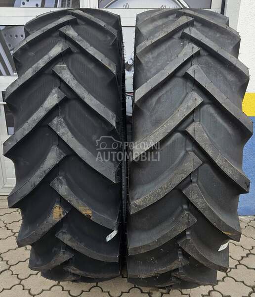 BKT 20.8/ R38