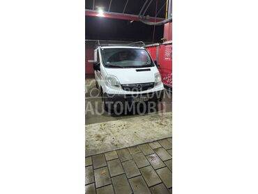 Opel Vivaro  (može zamena), 5.999 €, 2013. , 310.000 km, Dostavni kombi do 3.5t, Dizel, 1995 cm3, Manuelni menjač, Koceljeva