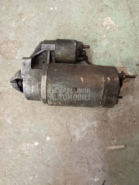 alnaser za Renault R 21