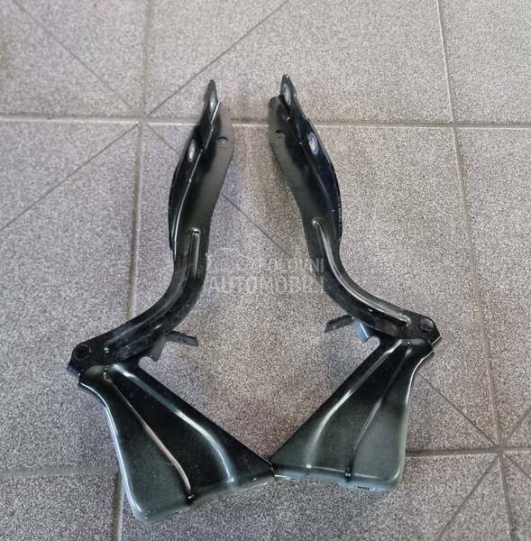 Šarke haube za Renault Kadjar od 2015. do 2022. god.
