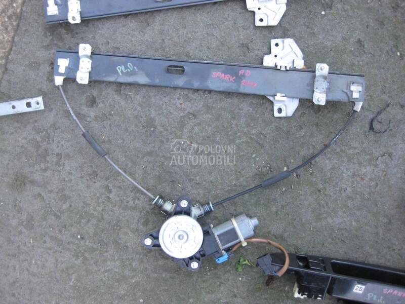 Prednji elektro podizaci stak. za Chevrolet Spark