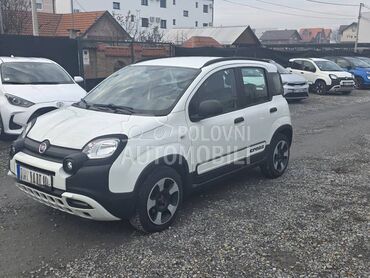 Fiat Panda CROSS, 8.850 €, 2019. Hečbek, Benzin | 1242 cm3, 114.700 km, 51kW (69 KS), Manuelni 5 brzina, 4/5 vrata, 4 sedišta, Beograd