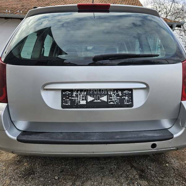Zadnji branik EZRC za Peugeot 307