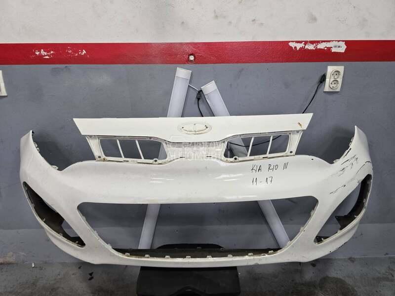Branik Oplata Prednji za Kia Rio od 2011. do 2017. god.