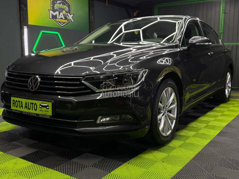 Volkswagen Passat 2018 photo 2
