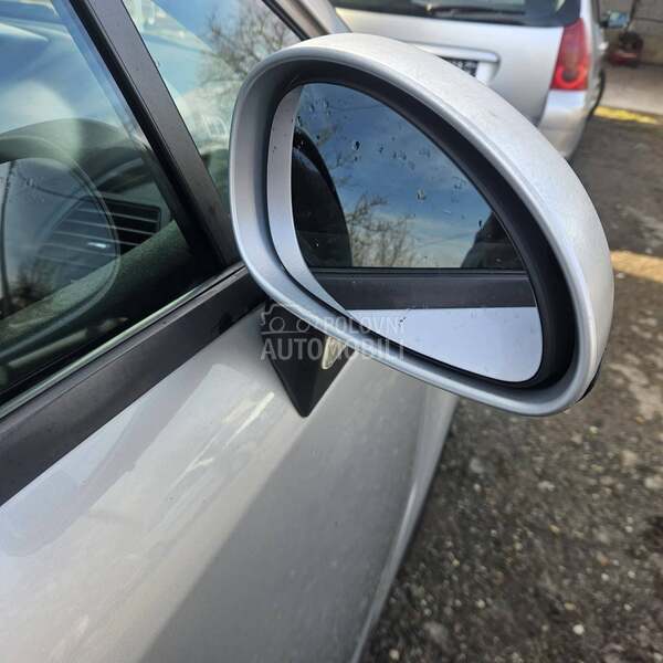 Desni retrovizor za Citroen C4