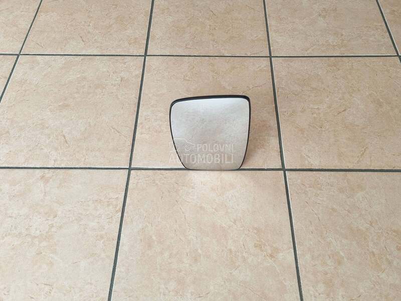 Staklo retrovizora za Fiat Scudo od 2007. do 2016. god.