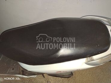 Sym SYMPONY 50 S AY05W (može zamena), 950 €, 2013. , 50 cm3, 18.060 km, 2kW (3 KS), Moped, Bela Crkva