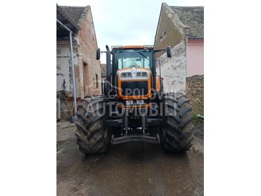 Renault ATLES 936 RZ, 35.000 €, 2002. , Standardni traktori, 184kW (250 KS), 4x4, Ratarstvo, Kovin