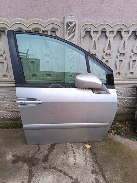 Prednja desna vrata za Citroen C8 od 2002. do 2008. god.