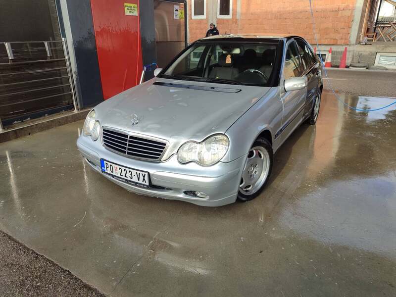 maska za Mercedes Benz C Klasa od 2000. do 2008. god.