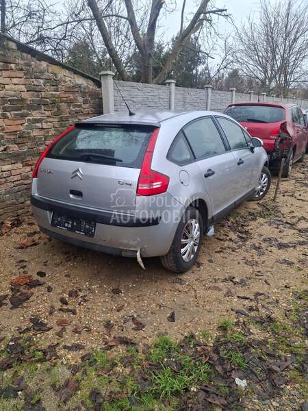 Citroen C4 -  kompletan auto u delovima