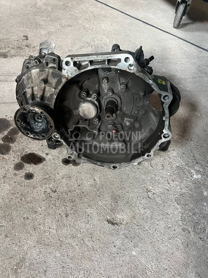 menjac manuelni 5 brzina za Audi A3, A4 - 0A4 301 103F