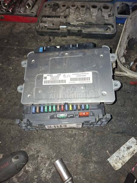 racunar za Peugeot 207