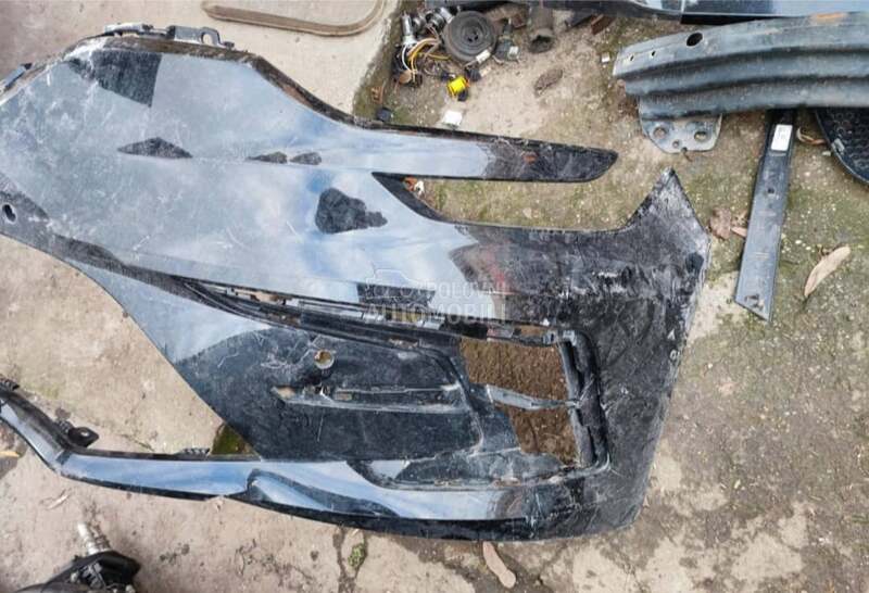 Branik za Renault Megane