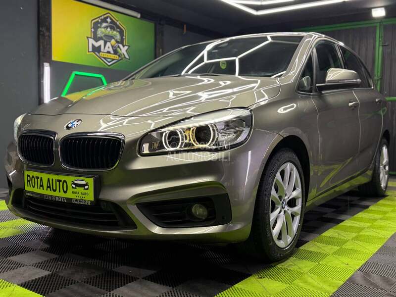 BMW 216 2015 photo 2