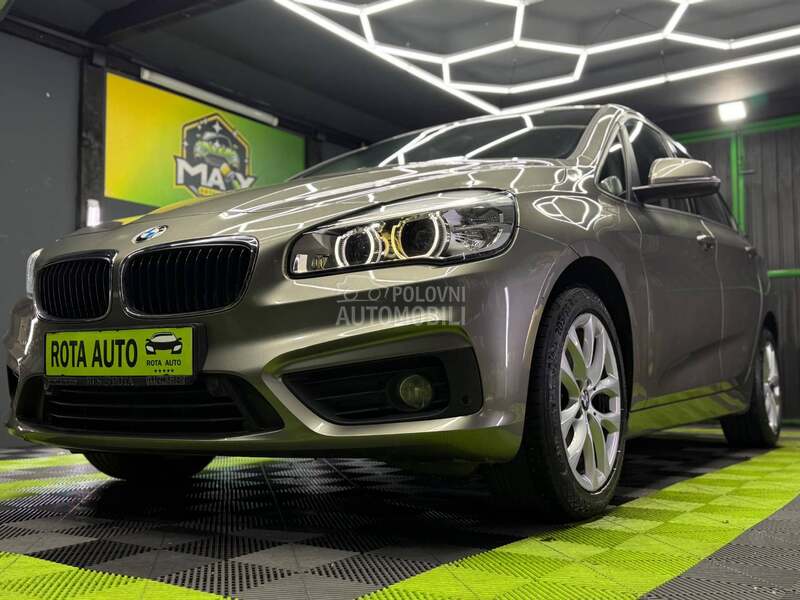 BMW 216 2015 photo 3