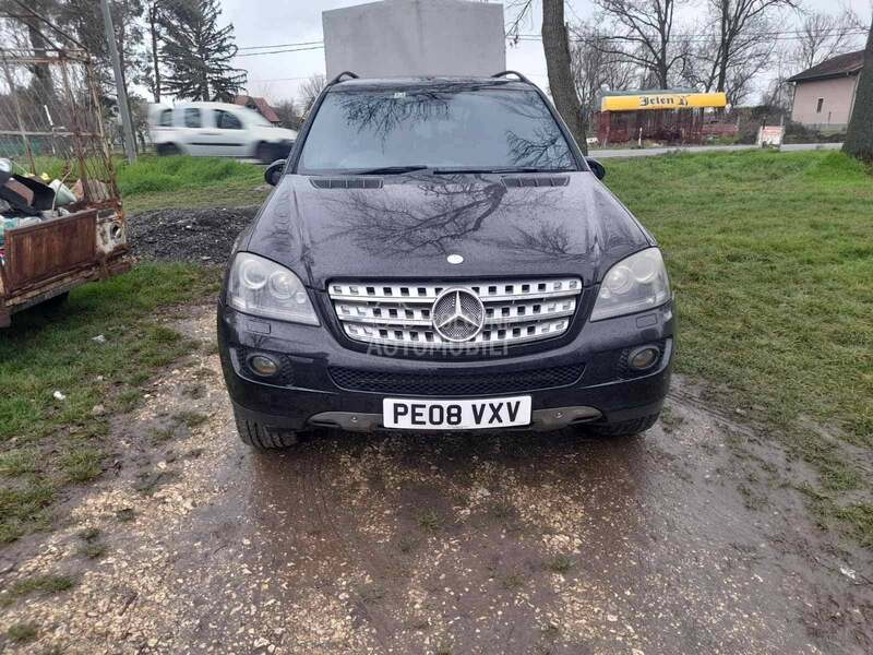 Maska W164 za Mercedes Benz ML 280, ML 300, ML 320 ... od 2004. do 2008. god.