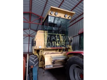 New Holland 8040 (može zamena), 18.500 €, 1986. , Standardni kombajn, 88kW (120 KS), Aranđelovac