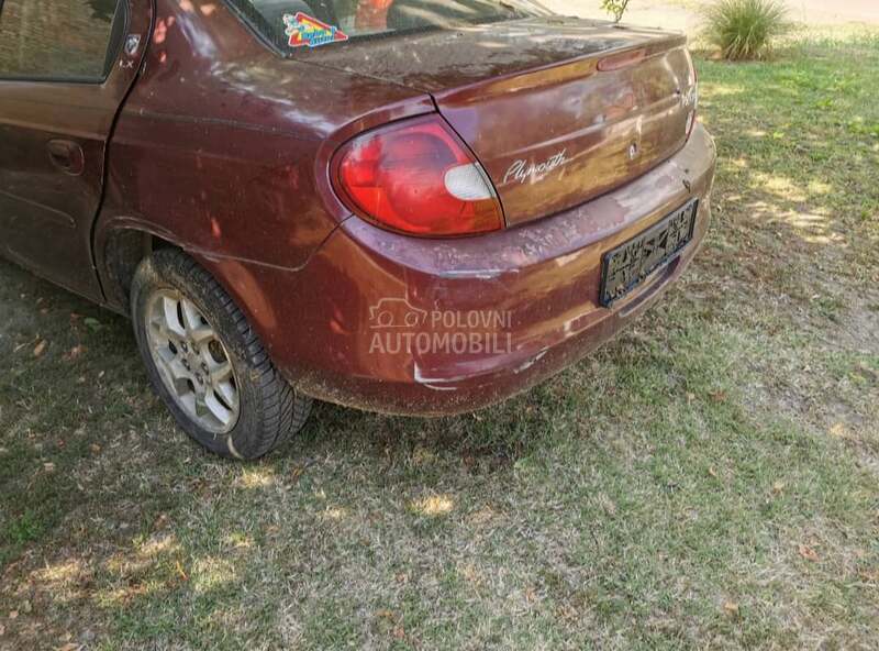 Branik za Chrysler Neon