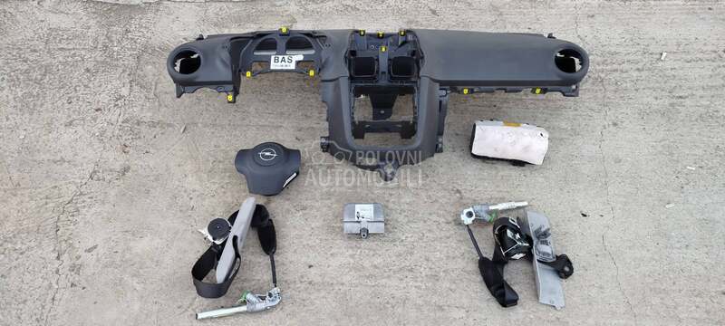 istrument tabla restajling za Opel Corsa D od 2006. do 2014. god.