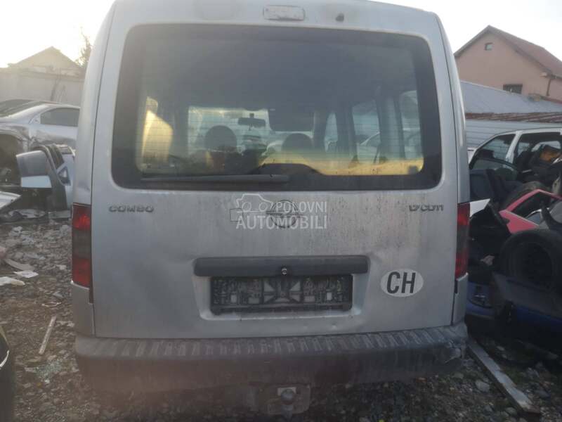 Opel Combo 1.7 2009. god. -  kompletan auto u delovima