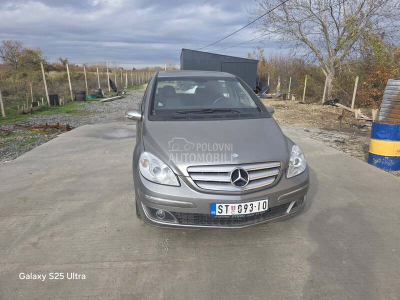 B Klasa W245 Delovi za Mercedes Benz B Klasa od 2004. do 2009. god.