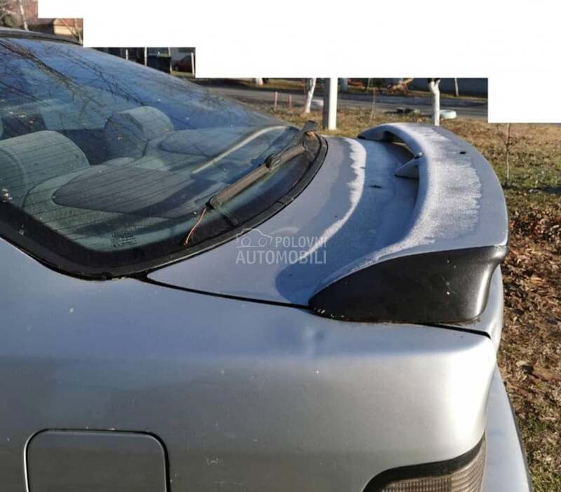 Spoiler gepeka za Rover 216