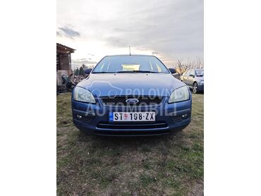 Ford Focus , 2.150 €, 2006. Hečbek, Benzin | 1596 cm3, 229.954 km, 74kW (101 KS), Manuelni 5 brzina, 4/5 vrata, 5 sedišta, Belegiš