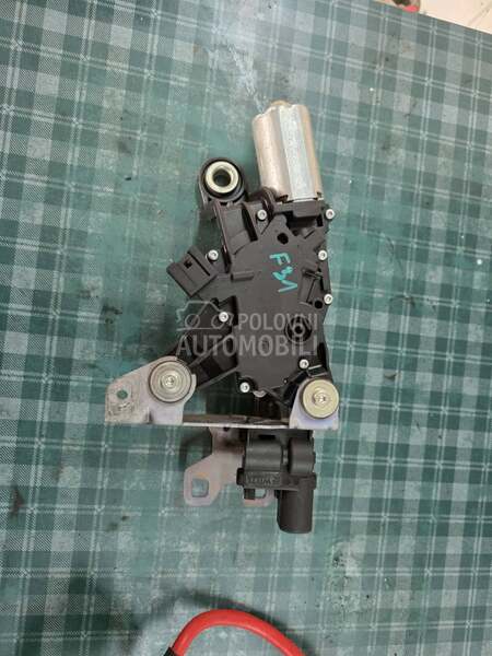 motor zadnjeg brisaca f31 za BMW Serija 3 od 2012. do 2017. god.