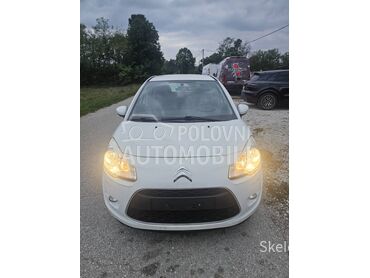 Citroen C3 1.2 (može zamena), 4.300 €, 2012. Limuzina, Benzin | 1200 cm3, 130.000 km, 60kW (82 KS), Manuelni 5 brzina, 4/5 vrata, 5 sedišta, Čačak