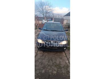 Renault Megane , 1.000 €, 2002. Hečbek, Benzin | 1390 cm3, 209.000 km, 70kW (95 KS), Manuelni 5 brzina, 4/5 vrata, 5 sedišta, Niš