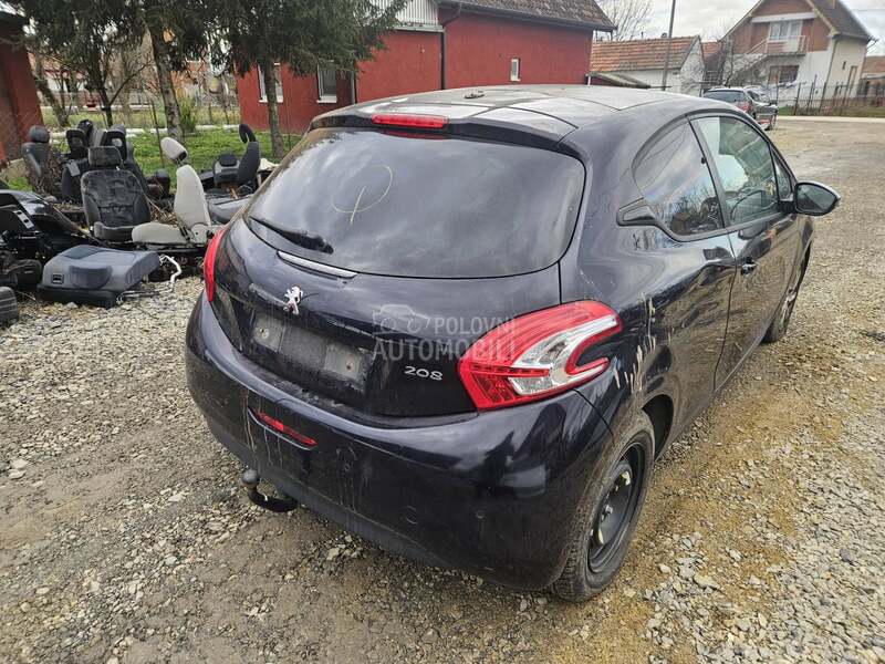 1.2vti, 1.4 i 1.6ehdi delovi za Peugeot 208