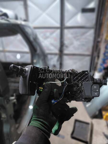 Ablender za Renault Scenic od 2002. do 2007. god.