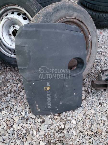Poklopac motora za Renault Scenic od 2002. do 2008. god.