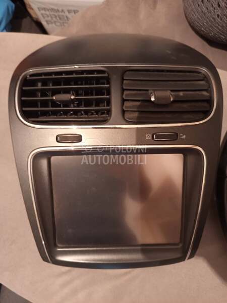 multimedija za Fiat Freemont