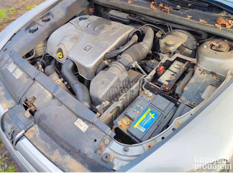 Bosch pumpa za Peugeot 607