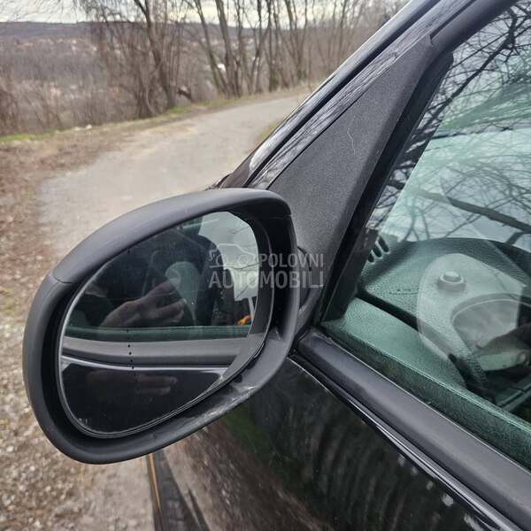 Retrovizori za Peugeot 206