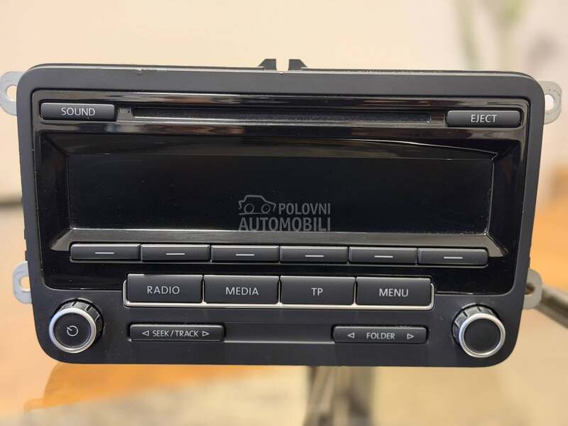 Radio CD za Volkswagen Passat, Golf, Sharan ...