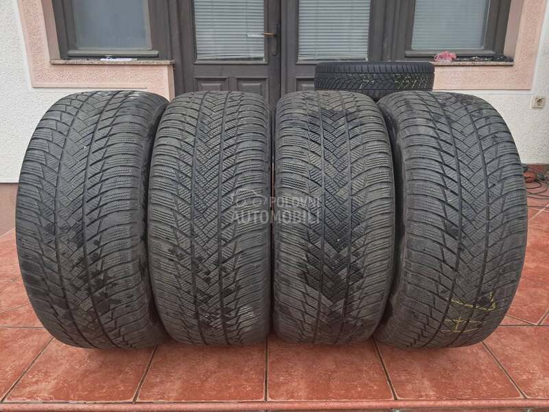 Bridgestone 265/50 R19 Zimska