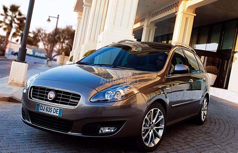 Fiat Croma 05-11 god -  kompletan auto u delovima