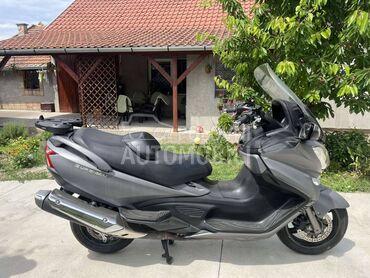 Suzuki burgman 650, 3.950 €, 2013. , 650 cm3, 54.500 km, 39kW (53 KS), Scooter, Novi Bečej