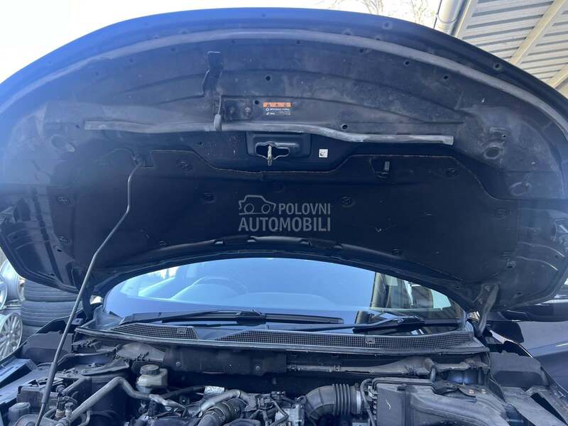 Tapacir haube za Nissan Qashqai od 2013. do 2021. god.