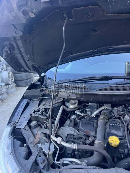 Držač - šipka haube za Nissan Qashqai od 2013. do 2021. god.
