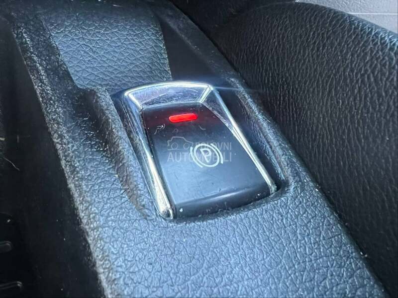 Prekidač ručne kočnice za Nissan Qashqai od 2013. do 2021. god.